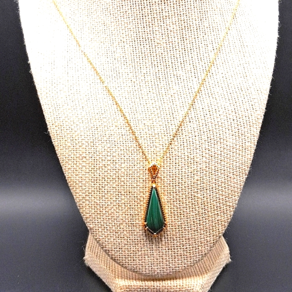 18K Vermeil Yellow Gold 10.50 African Malachite Kite Shape Pendant & Chain